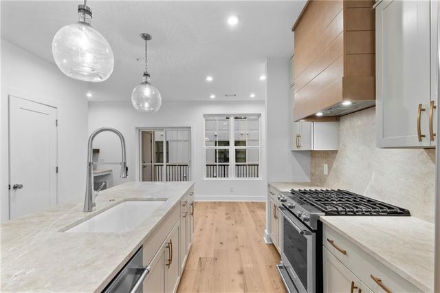 201 New Street 1204, Decatur, GA 30030