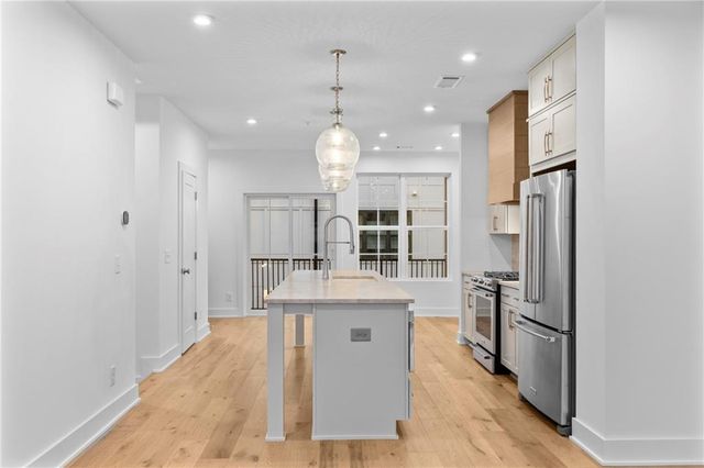 201 New Street 1204, Decatur, GA 30030