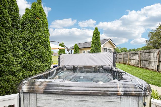 116 Emma Ct, Murfreesboro, TN 37128