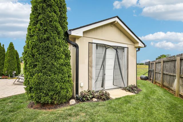116 Emma Ct, Murfreesboro, TN 37128