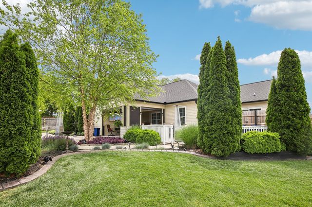 116 Emma Ct, Murfreesboro, TN 37128