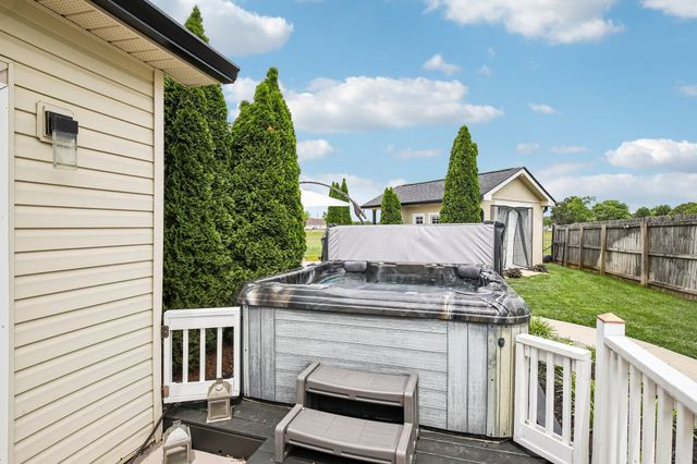 116 Emma Ct, Murfreesboro, TN 37128