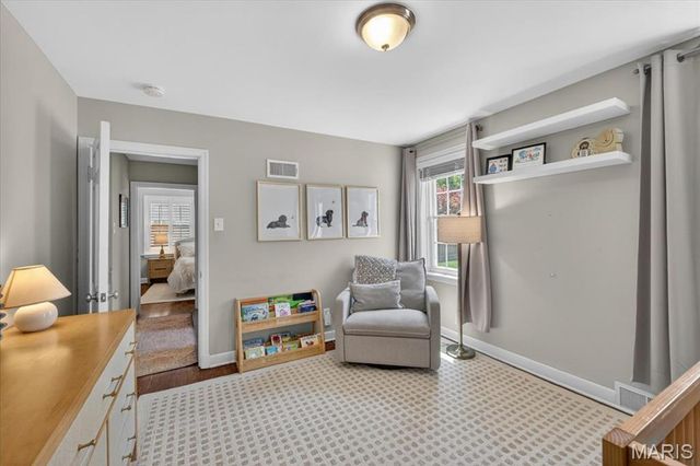 7840 Lafon Place, University City, MO 63130