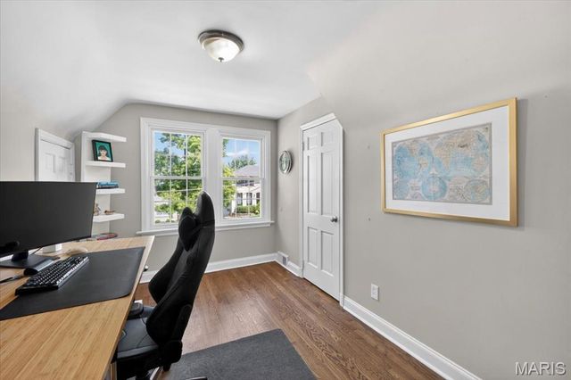 7840 Lafon Place, University City, MO 63130