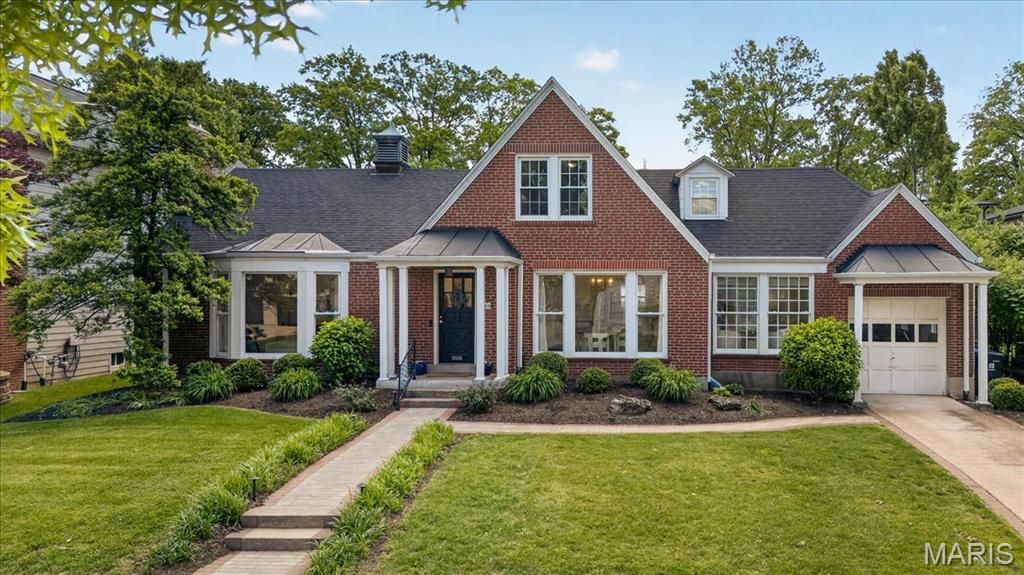 7840 Lafon Place, University City, MO 63130