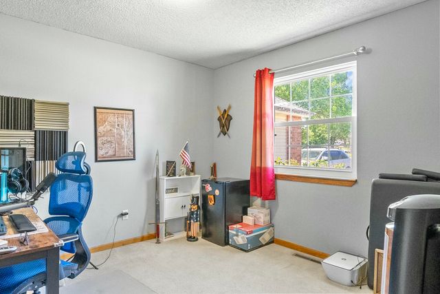 2790 South Hartford Avenue, Bolivar, MO 65613