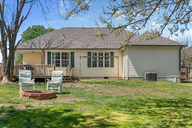 2790 South Hartford Avenue, Bolivar, MO 65613