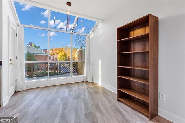 82 Mt Vernon Circle, Atlanta, GA 30338