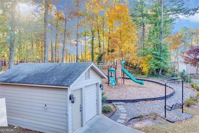 82 Mt Vernon Circle, Atlanta, GA 30338