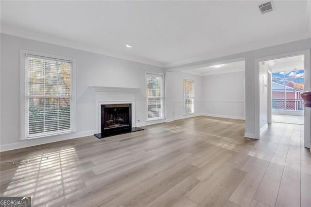 82 Mt Vernon Circle, Atlanta, GA 30338