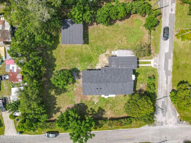 303 Lake Gertie Road, Deland, FL 32720