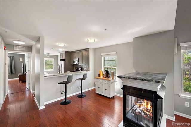 456 Boardwalk Drive, Walled Lake, MI 48390
