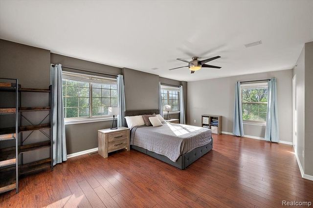 456 Boardwalk Drive, Walled Lake, MI 48390