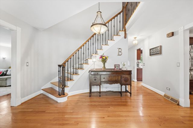 1490 Wood Avenue, Downers Grove, IL 60515