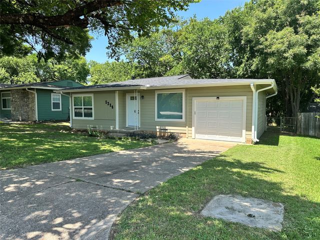 1234 S Brazos Street, Weatherford, TX 76086