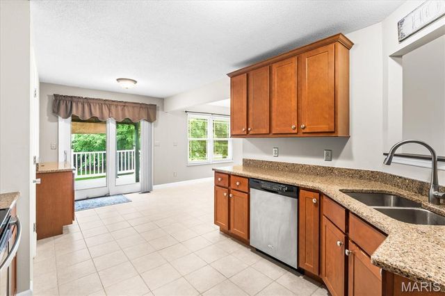 3220 Eastridge Drive, Shiloh, IL 62221