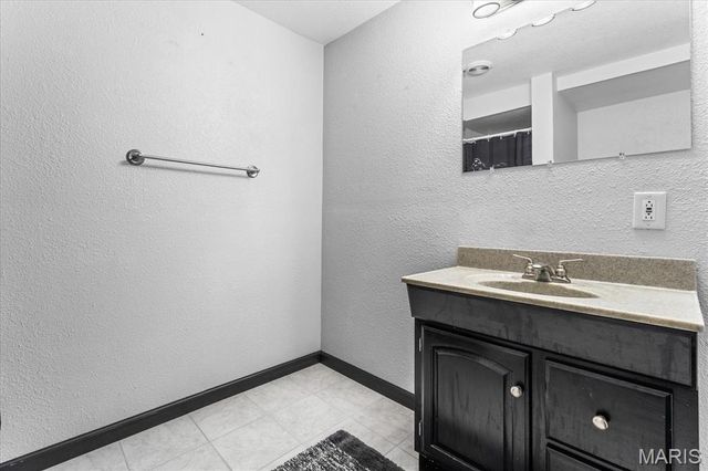 3220 Eastridge Drive, Shiloh, IL 62221