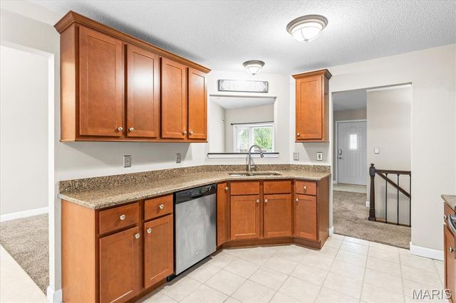 3220 Eastridge Drive, Shiloh, IL 62221