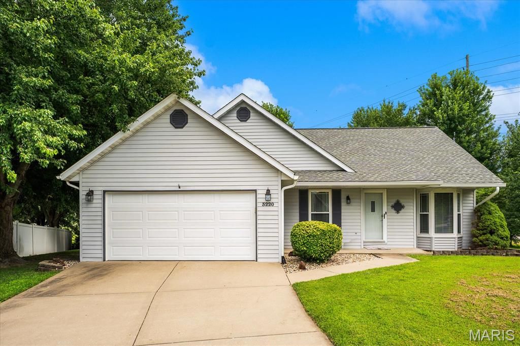 3220 Eastridge Drive, Shiloh, IL 62221