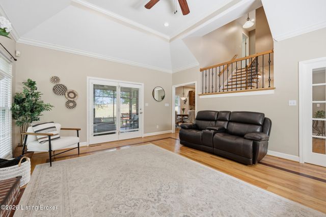 2302 Winterhaven Ct, Prospect, KY 40059