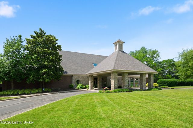 2302 Winterhaven Ct, Prospect, KY 40059