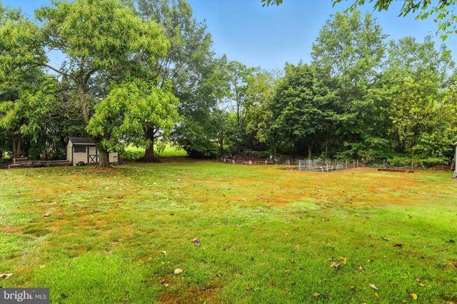 420 OBERLIN RD, Middletown, PA 17057