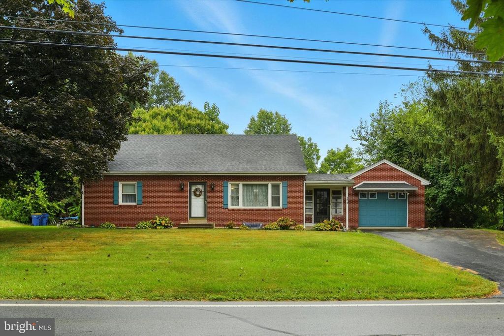 420 OBERLIN RD, Middletown, PA 17057