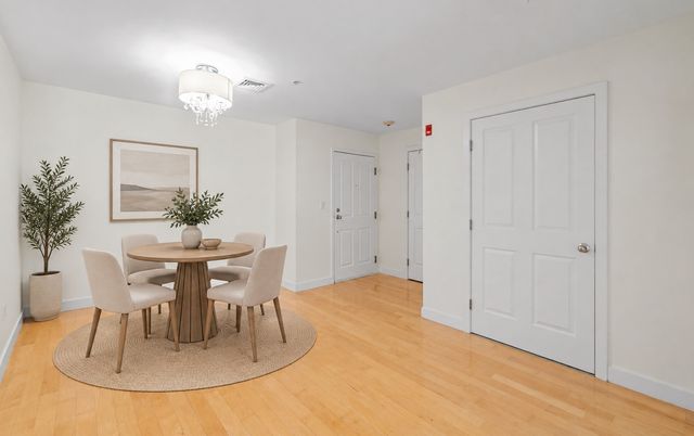 30 Franklin St 312, Malden, MA 02148