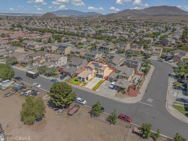 1752 Campanella, Perris, CA 92571