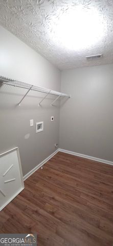 1209 Bronze Oak Way, Cumming, GA 30040