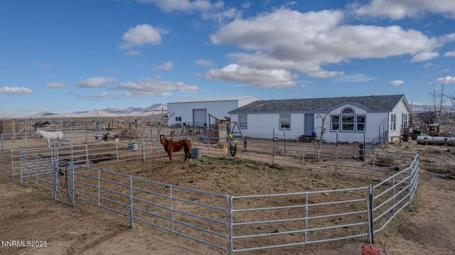 10 Burke Drive, Wellington, NV 89444