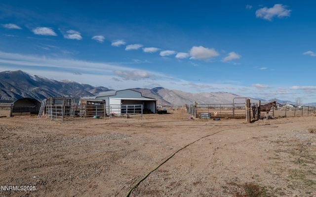 10 Burke Drive, Wellington, NV 89444