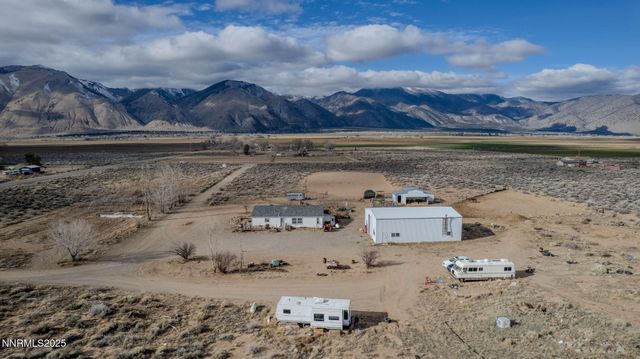 10 Burke Drive, Wellington, NV 89444