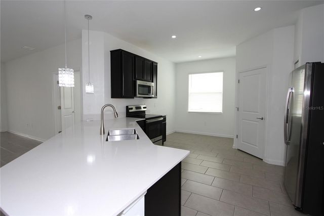 737 CITRUS RESERVE BOULEVARD, Davenport, FL 33837