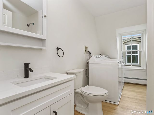 678 Atlantic Street 3, Stamford, CT 06902