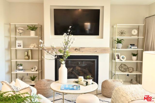 23908 De Ville Way B, Malibu, CA 90265