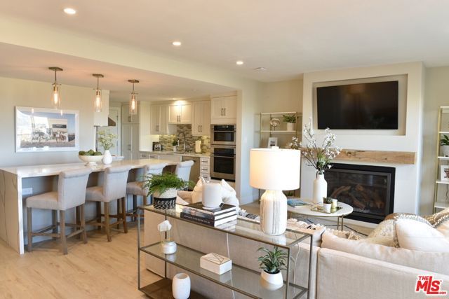 23908 De Ville Way B, Malibu, CA 90265