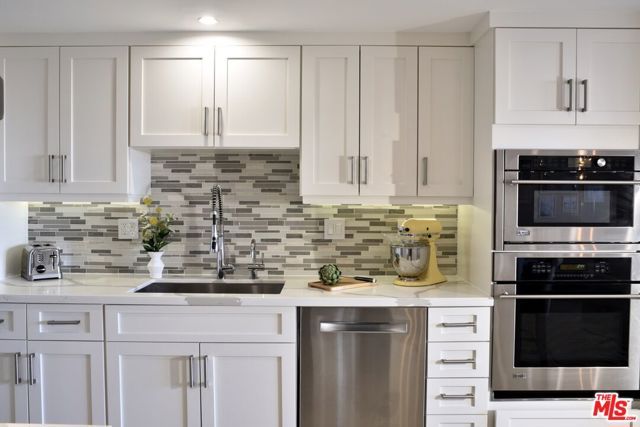 23908 De Ville Way B, Malibu, CA 90265