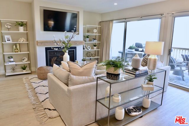 23908 De Ville Way B, Malibu, CA 90265