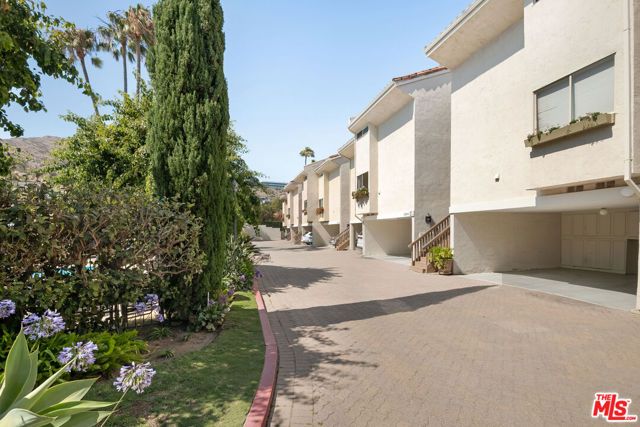 23908 De Ville Way B, Malibu, CA 90265