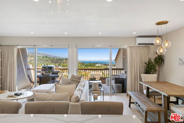 23908 De Ville Way B, Malibu, CA 90265