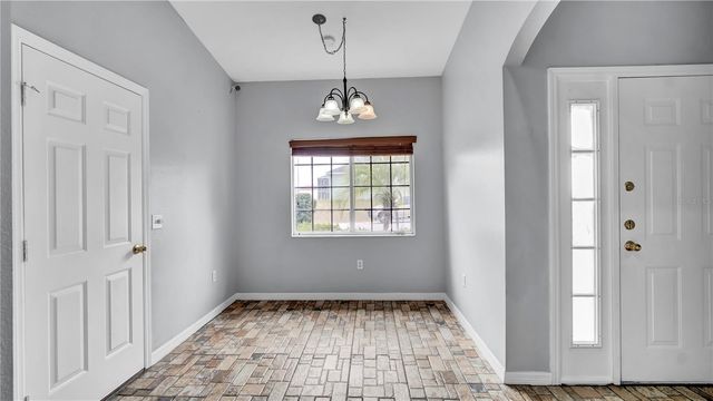 102 HILLCREST ROAD, Davenport, FL 33897