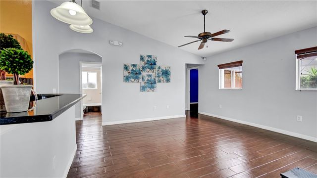 102 HILLCREST ROAD, Davenport, FL 33897