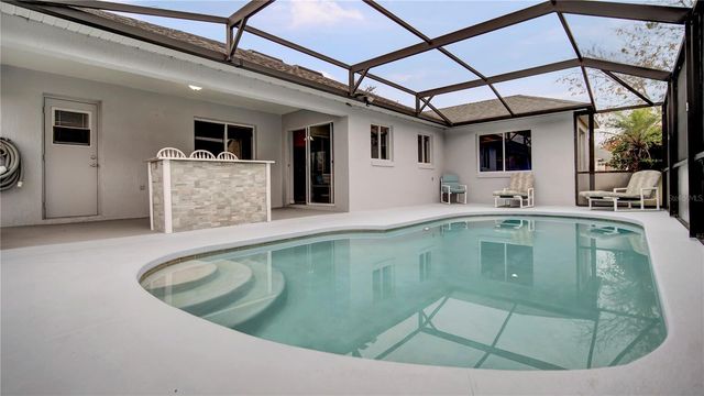 102 HILLCREST ROAD, Davenport, FL 33897