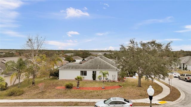 102 HILLCREST ROAD, Davenport, FL 33897