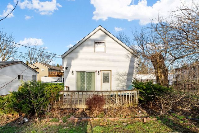 208 REDWOOD Avenue, New Lenox, IL 60451