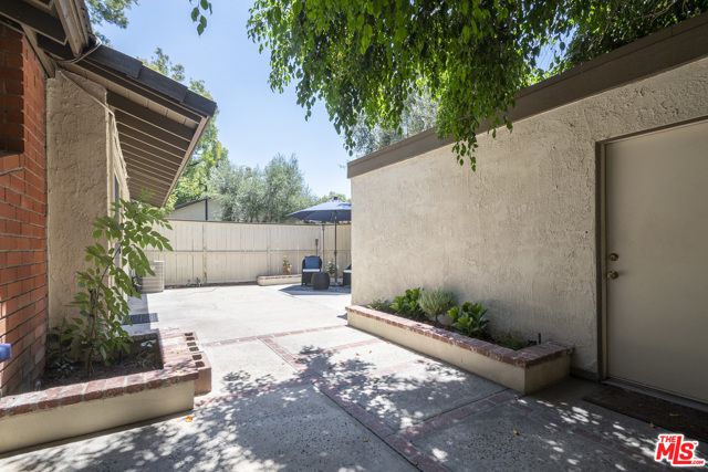 1637 Aspen Village Way, West Covina, CA 91791