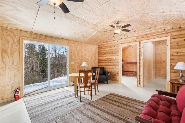 7364 N Northern Drive, Pentwater, MI 49449