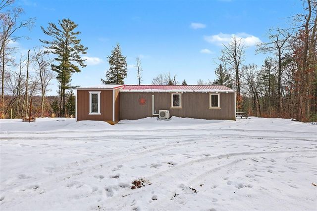 7364 N Northern Drive, Pentwater, MI 49449