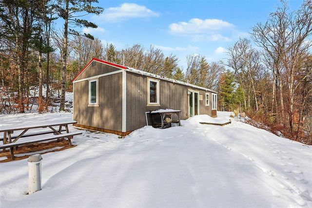 7364 N Northern Drive, Pentwater, MI 49449